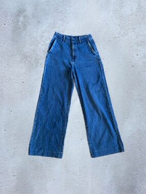 UNIQLO Women's Blue Jeans